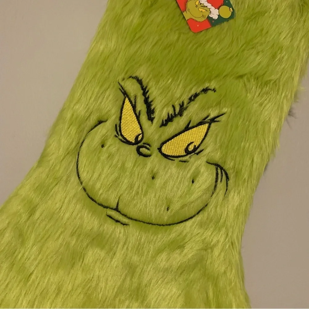 NWT. DR. SEUSS The Grinch 20” Furry Christmas Stocking